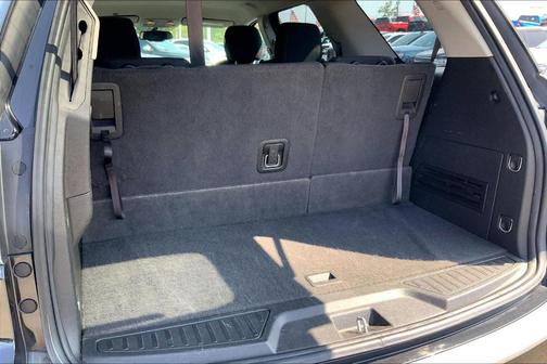 2013 GMC Acadia SLE-2
