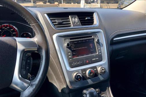 2013 GMC Acadia SLE-2
