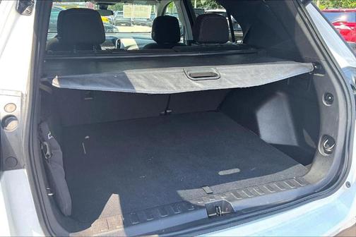 Summit White 2024 Chevrolet Equinox LT