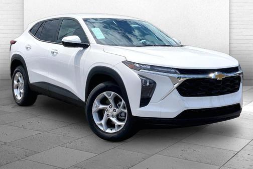 Summit White 2026 Chevrolet Trax LS