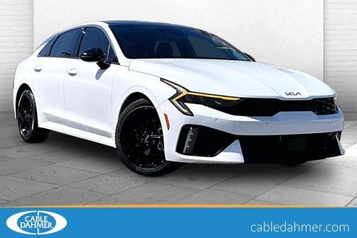 Snow White Pearl 2026 Kia K5 GT-Line