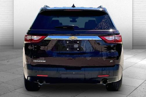 Black Cherry Metallic 2020 Chevrolet Traverse LT Leather