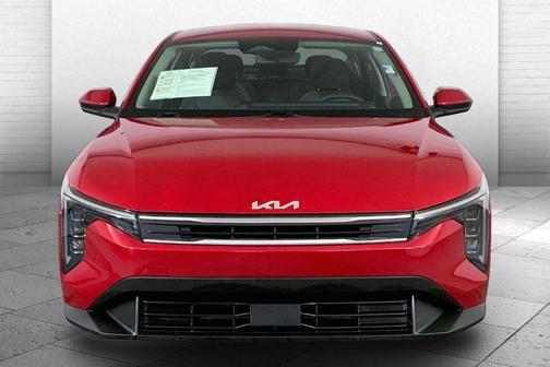 Currant Red 2025 Kia K4