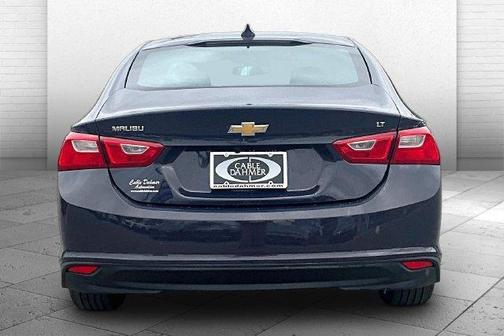 Night 2025 Chevrolet Malibu LT