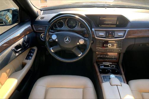 2011 Mercedes-Benz E-Class E 350 4MATIC