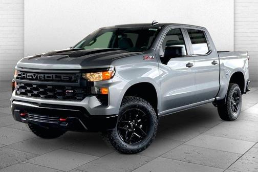 Sterling Gray Metallic 2026 Chevrolet Silverado 1500 Custom Trail Boss