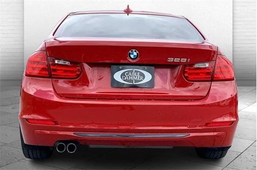 2015 BMW 328 i