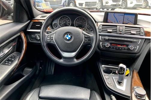 2015 BMW 328 i