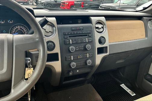 Oxford White 2011 Ford F-150 XLT