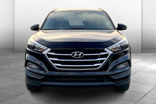 2017 Hyundai TUCSON SE Plus
