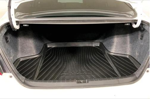 2022 Honda Accord Touring 2.0T