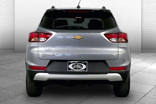 Sterling Gray Metallic 2025 Chevrolet Trailblazer LT