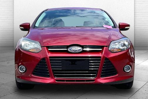 Ruby Red Metallic Tinted Clearcoat 2013 Ford Focus Titanium