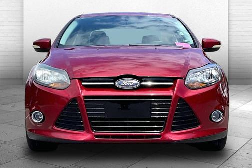 Ruby Red Metallic Tinted Clearcoat 2013 Ford Focus Titanium