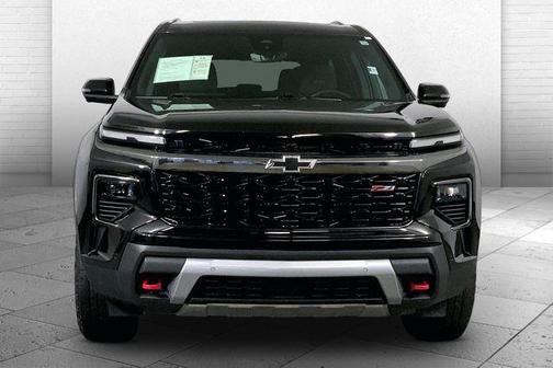 Mosaic Black Metallic 2024 Chevrolet Traverse Z71