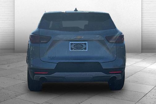Sterling Gray Metallic 2023 Chevrolet Blazer 2LT