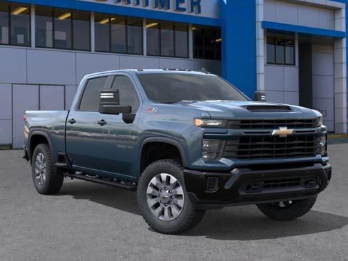 2026 Chevrolet Silverado 2500 Custom