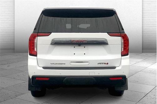 2021 GMC Yukon XL AT4