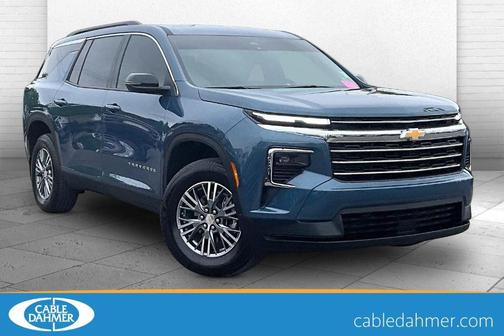 Lakeshore Blue Metallic 2025 Chevrolet Traverse LT