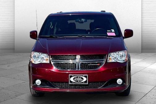 Octane Red Pearlcoat 2017 Dodge Grand Caravan SXT