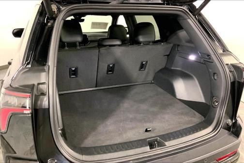 Mosaic Black Metallic 2025 Chevrolet Equinox RS