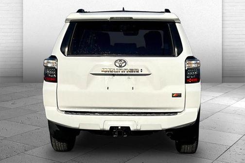 Ice 2023 Toyota 4Runner 40th Anniversary Special Edition
