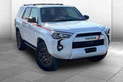 Ice 2023 Toyota 4Runner 40th Anniversary Special Edition