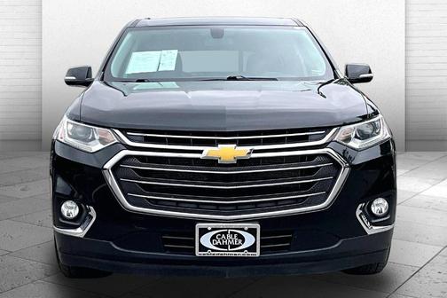 Mosaic Black Metallic 2020 Chevrolet Traverse LT Cloth