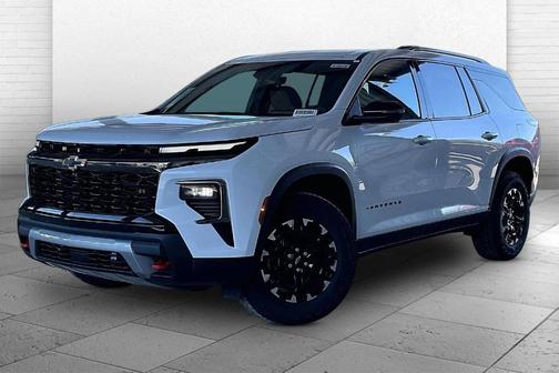Polar White 2027 Chevrolet Traverse Z71
