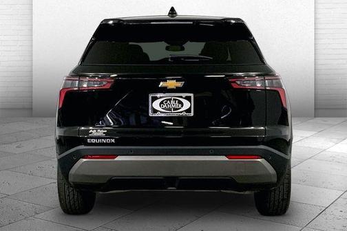 Mosaic Black Metallic 2026 Chevrolet Equinox LT