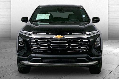 Mosaic Black Metallic 2026 Chevrolet Equinox LT