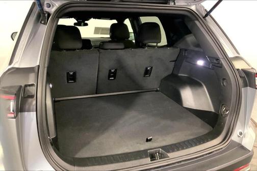 Sterling Gray Metallic 2026 Chevrolet Equinox LT