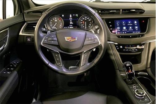 2021 Cadillac XT5 Sport