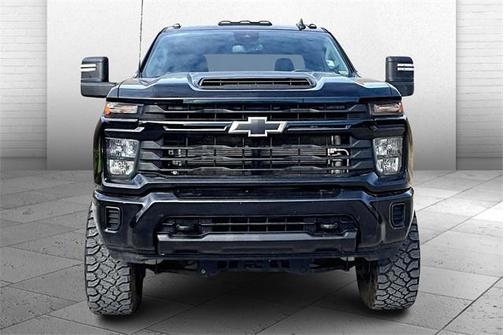 2024 Chevrolet Silverado 2500 Custom