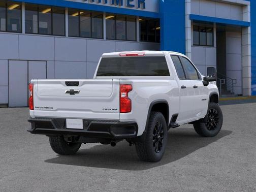2026 Chevrolet Silverado 2500 Custom