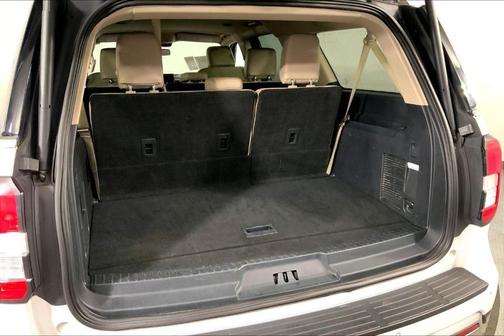Oxford White 2024 Ford Expedition Max XLT