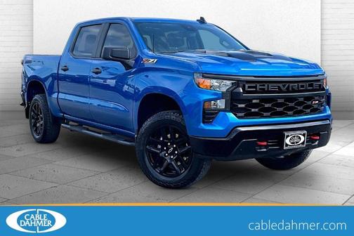 Glacier Blue Metallic 2022 Chevrolet Silverado 1500 Custom Trail Boss