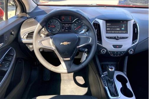 2018 Chevrolet Cruze LS