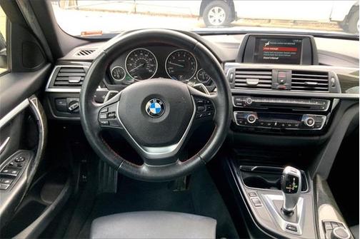 2018 BMW 330e iPerformance