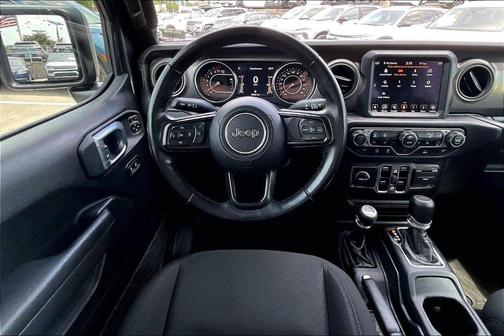 Granite Crystal Clearcoat Metallic 2022 Jeep Gladiator Sport