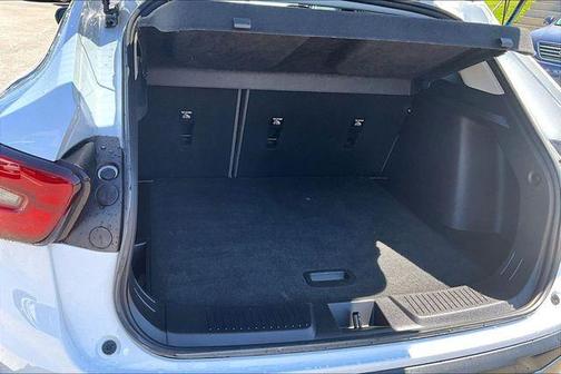 Summit White 2024 Chevrolet Trax ACTIV