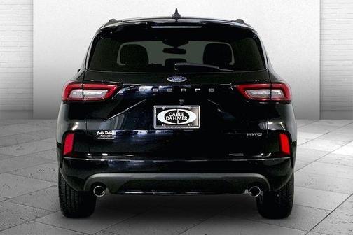 Agate Black Metallic 2024 Ford Escape ST-Line