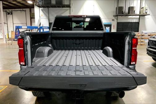 Sterling Gray Metallic 2026 Chevrolet Silverado 2500 ZR2