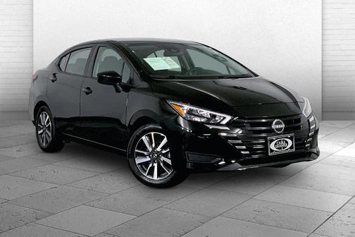 Black 2025 Nissan Versa 1.6 SV