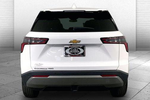 Summit White 2026 Chevrolet Equinox LT
