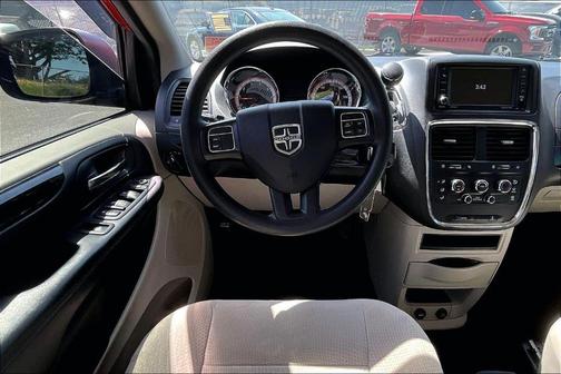 Octane Red Pearlcoat 2019 Dodge Grand Caravan SE