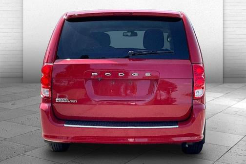 Octane Red Pearlcoat 2019 Dodge Grand Caravan SE