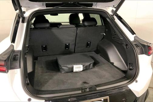 Summit White 2025 Chevrolet Equinox EV LT2 w/PDE