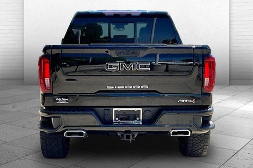 Onyx Black 2022 GMC Sierra 1500 AT4