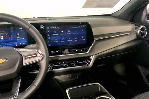 Mosaic Black Metallic 2026 Chevrolet Equinox LT